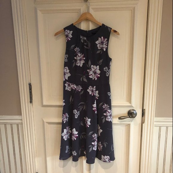 Banana Republic - Floral Summer Dress - Picture 1 of 4